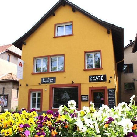 A Cote Bed & Breakfast Motiers Bagian luar foto