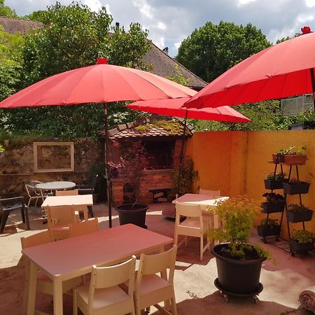 A Cote Bed & Breakfast Motiers Bagian luar foto