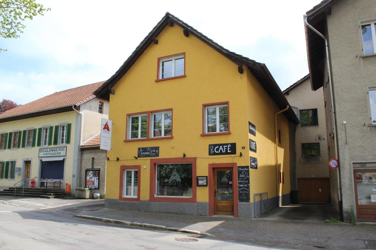 A Cote Bed & Breakfast Motiers Bagian luar foto