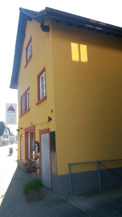 A Cote Bed & Breakfast Motiers Bagian luar foto